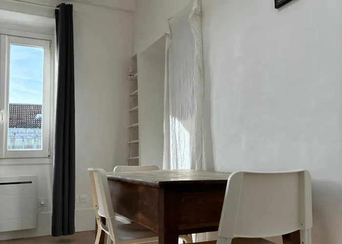 Апартаменты Luxembourg Montparnasse Париж