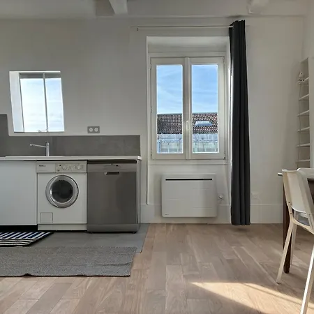 Luxembourg Montparnasse アパート
